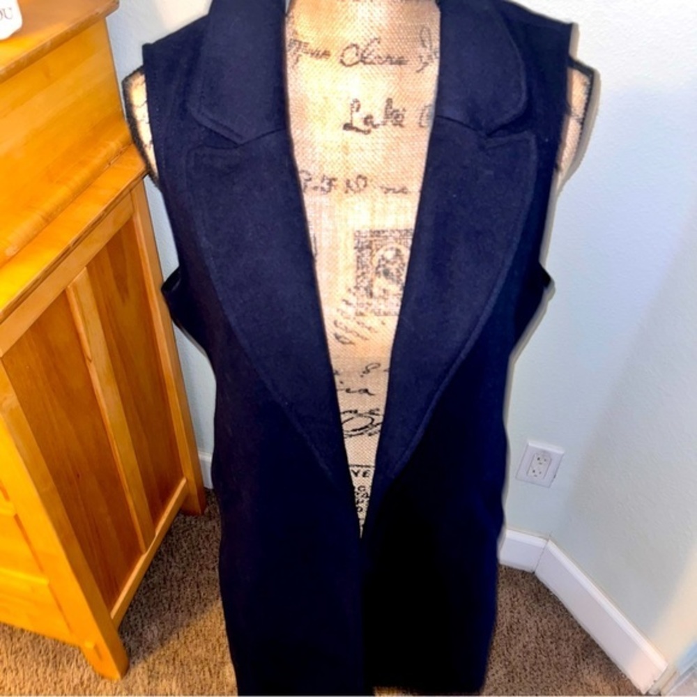 Banana Republic long vest preppy navy